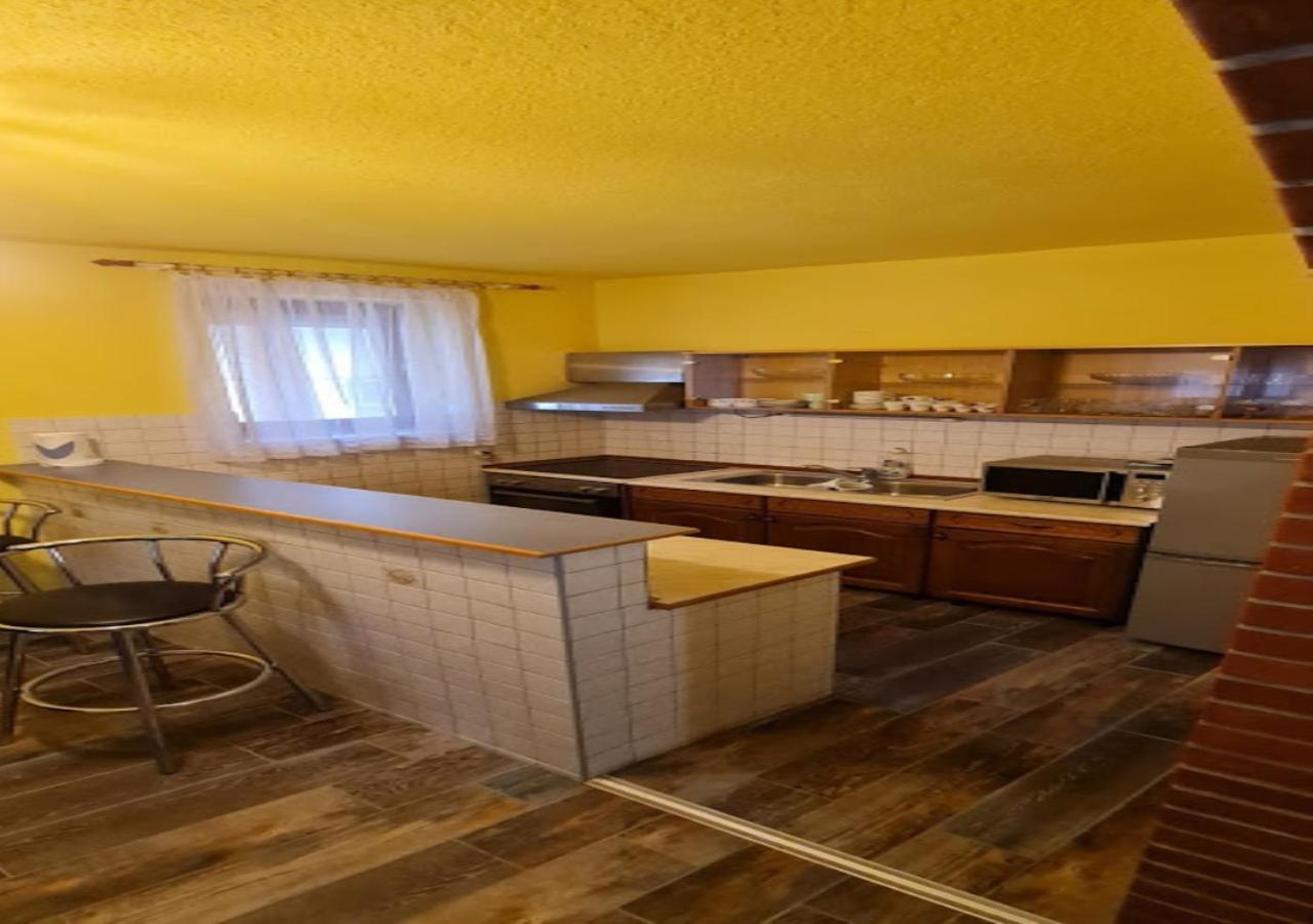 Oazis Apartman Harkány Εξωτερικό φωτογραφία