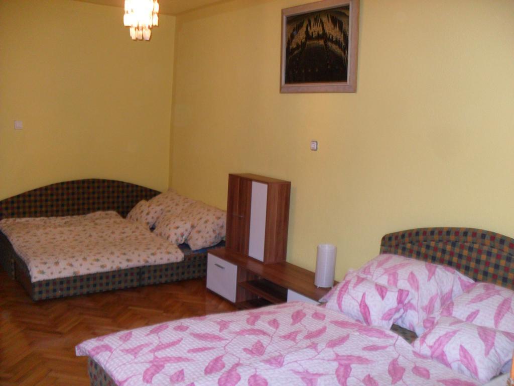 Oazis Apartman Harkány Εξωτερικό φωτογραφία