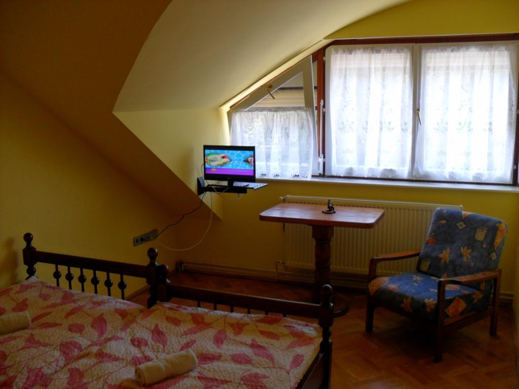 Oazis Apartman Harkány Εξωτερικό φωτογραφία